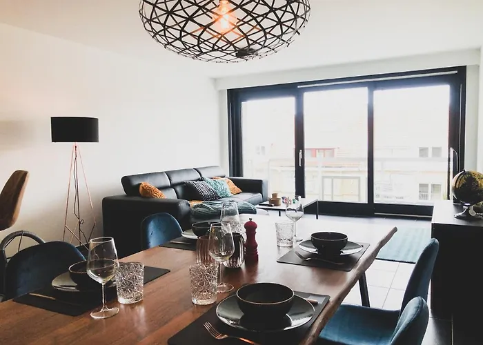 Cosy, Trendy En Zuid Gelegen Ruim Appartement Op 100M Van Strand En Winkelstraat